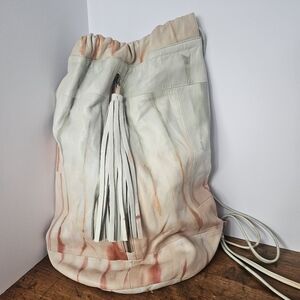Anthropologie Krys Bucket Backpack Soft Leather Drawstring Tie Dye Cream/ Peach